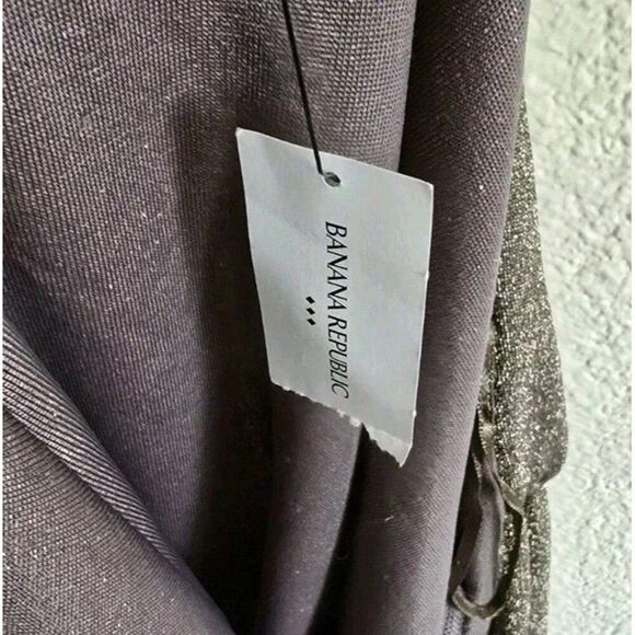 NWT Banana Republic Factory 2024 Off-Shoulder Sparkle Top Gold Size M Feminine - Picture 4 of 9